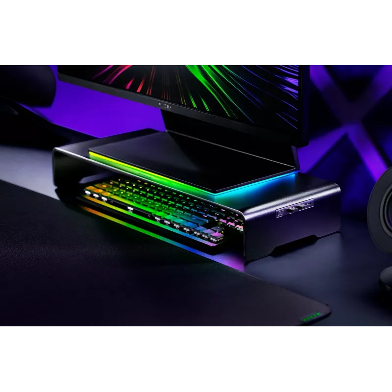 Monitorständer Razer RC21-02320100-R3M1 für 61–68,6 cm (24–27 Zoll) Bildschirme, freistehend, Aluminium
