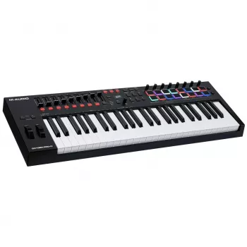 M-Audio Oxygen Pro 49 MIDI-Tastatur-Controller — 49 Tasten, 16 Pads, 9 Fader, OLED-Display, USB, MIDI-Out