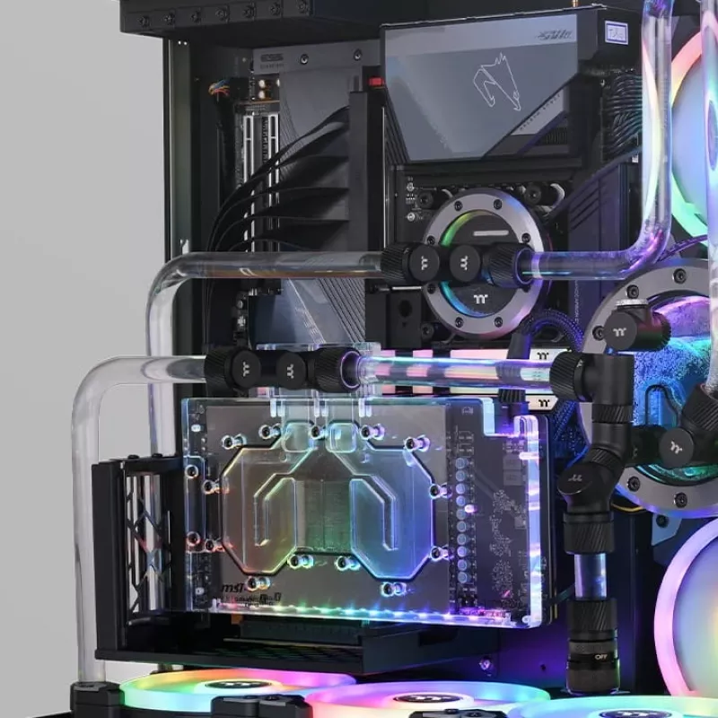 Thermaltake Pacific Hard Tube 16mm OD 12mm ID 1000mm 4er-Pack Retail (CL-W435-PL16TR-A)