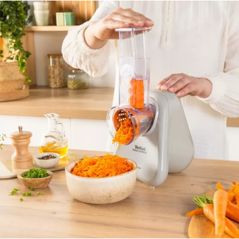 Elektrischer Gemüsehobel Tefal Fresh Express DN853BE0 — 150 W, 3 austauschbare Einsätze, 1 Geschwindigkeit, creme
