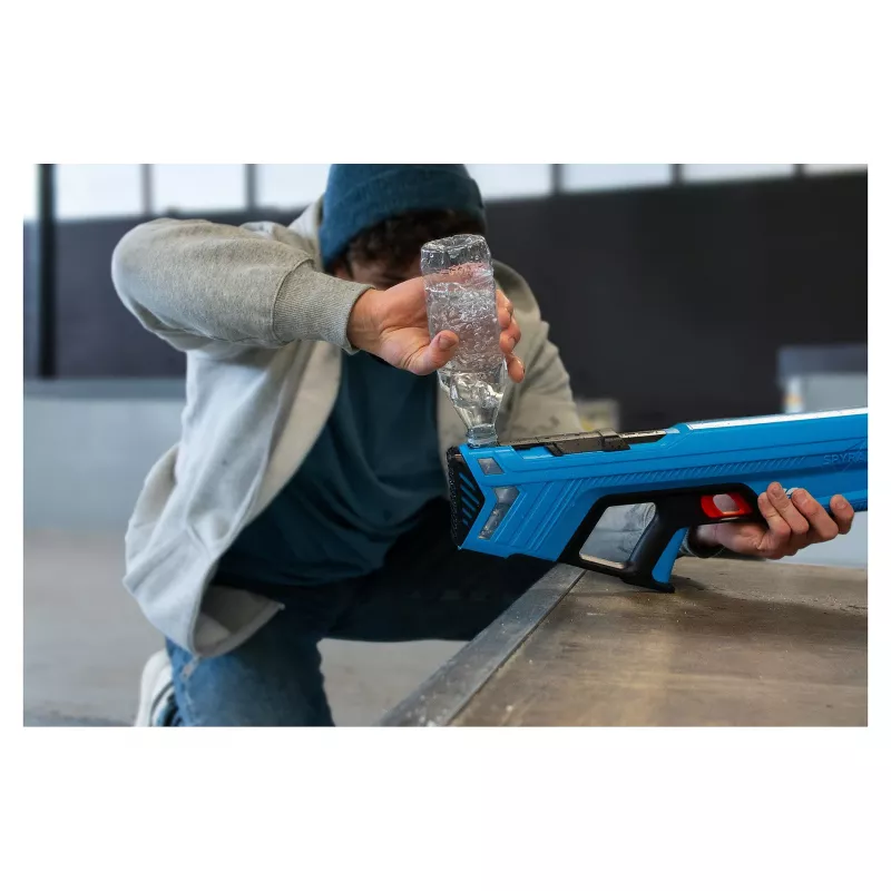 Pistolen-Wasserpistole SpyraOne SPGO1B — integrierter Tank, rot, 15,24 m Wasserstrahl