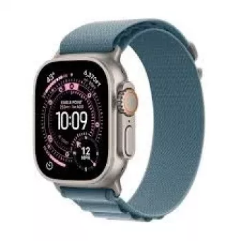 Smartwatch Apple Watch Ultra 3 49 mm mit elegantem hellblauem Armband, GPS und Cellular-fähig (MEWK4QC/A)