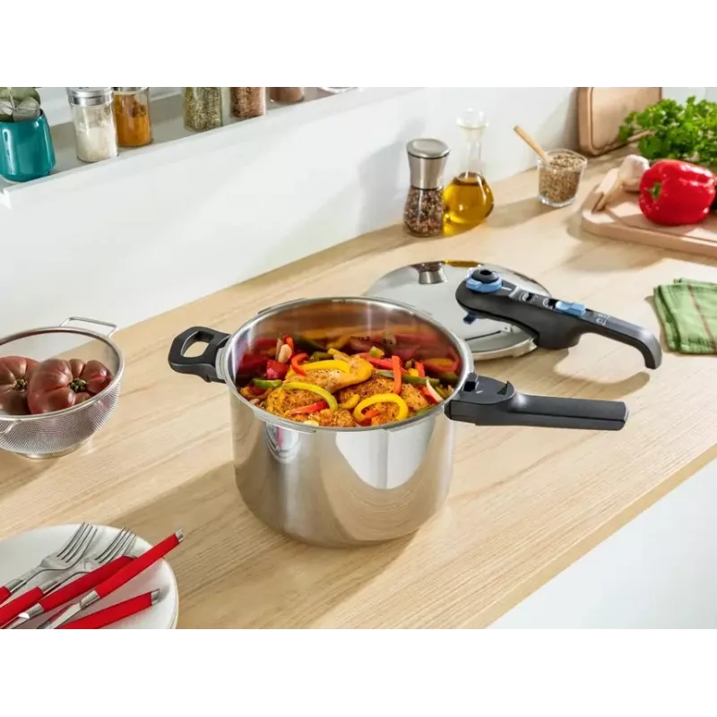 Schnellkochtopf Tefal SECURE TRENDY 6L mit Dampfeinsatz aus Edelstahl, induktionsgeeignet