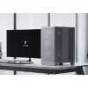 APNX PC Midi Tower C1-R-WT-v1 — Weiß, unterstützt ATX/Micro-ATX/Mini-ITX, 3x 120 mm Frontlüfter vorinstalliert, 3x 3,5-Zoll + 3x 2,5-Zoll Schächte, USB 3.2 Gen1 x2