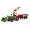 Spielzeugtraktor BRUDER Fendt Vario 211 mit Frontlader und Seitenanhänger