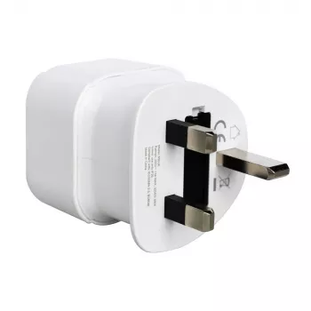 Reiseadapter AP-04 SAVIO