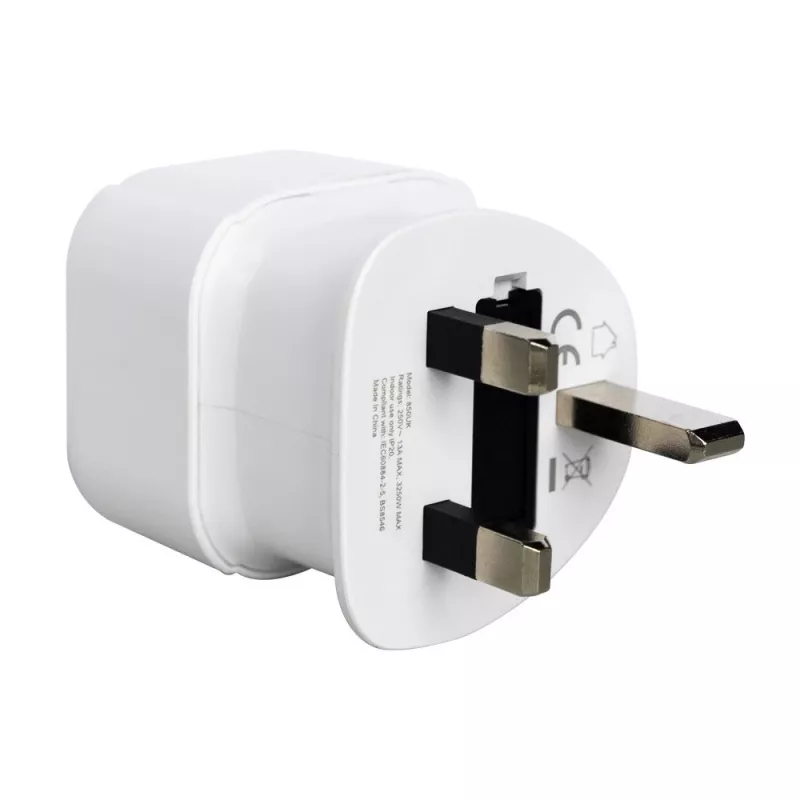Reiseadapter AP-04 SAVIO