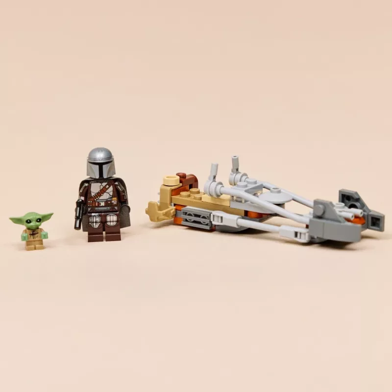 LEGO STAR WARS 75436 Der Mandalorianer und Grogu's Speeder Bike