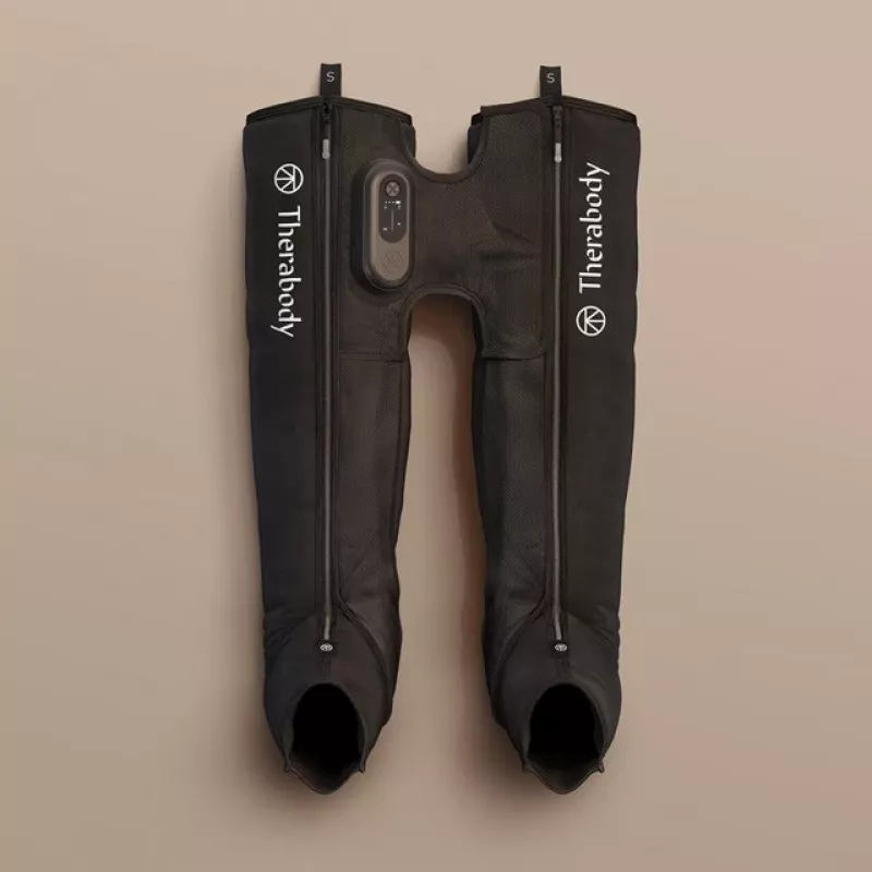 Pneumatische Erholungsstiefel Therabody RecoveryAir JetBoots Prime S — sequenzielles Kompressionssystem, Batterie, 180 min Laufzeit, schwarz, 2,51 kg