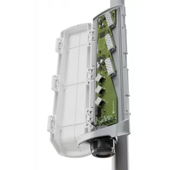 Netzwerk-Switch MikroTik CSS606-1G-2Gi-3S+OUT 6-Port-Switch mit 1G und 10G SFP+ Uplinks