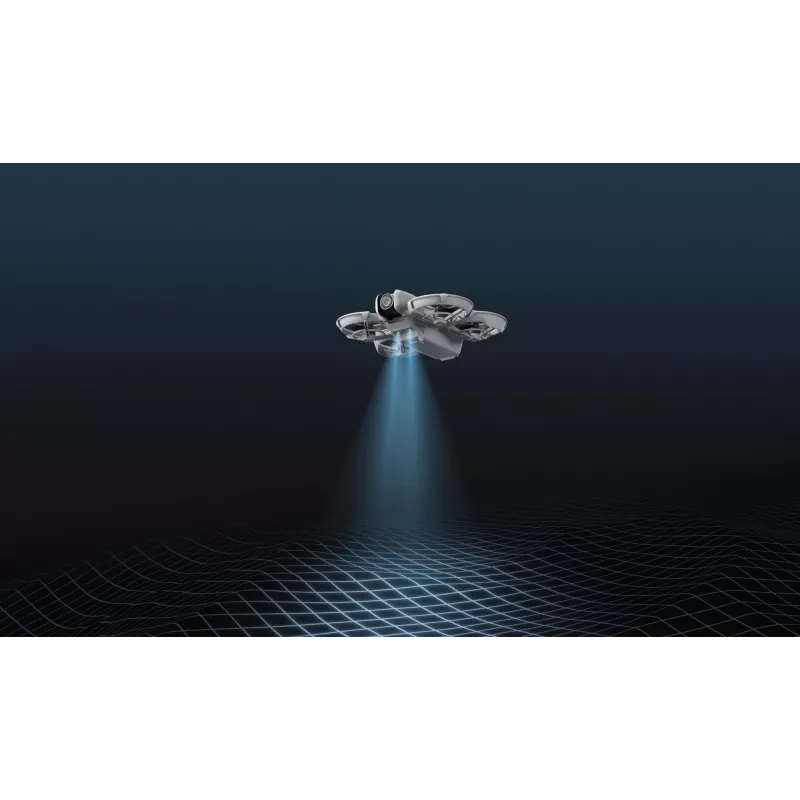 DJI Neo Fly More Combo (DJI-RC-N3) leichte 135g Drohne mit 4K Ultra HD Kamera, bis zu 18 Minuten Flugzeit mit 1 Ladung, 3x Akkus, Fernsteuerung