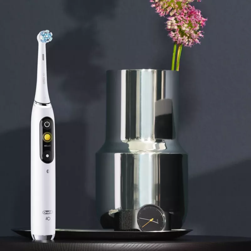 Elektrische Zahnbürste Oral-B iO9 iOM9.1A1.1AD weiß