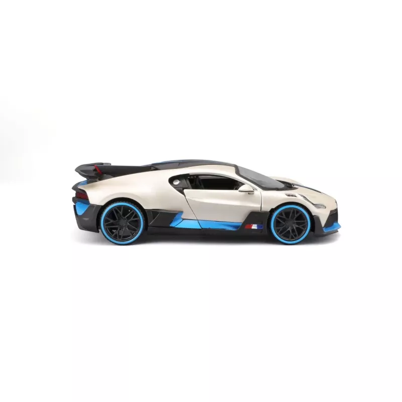 Composite model Bugatti Divo 1/24 weiß