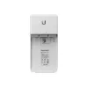Switch UBIQUITI NanoSwitch Gigabit Ethernet PoE, 4x Gigabit RJ-45, 4x PoE-Ports, 36 W Budget, 24 V DC