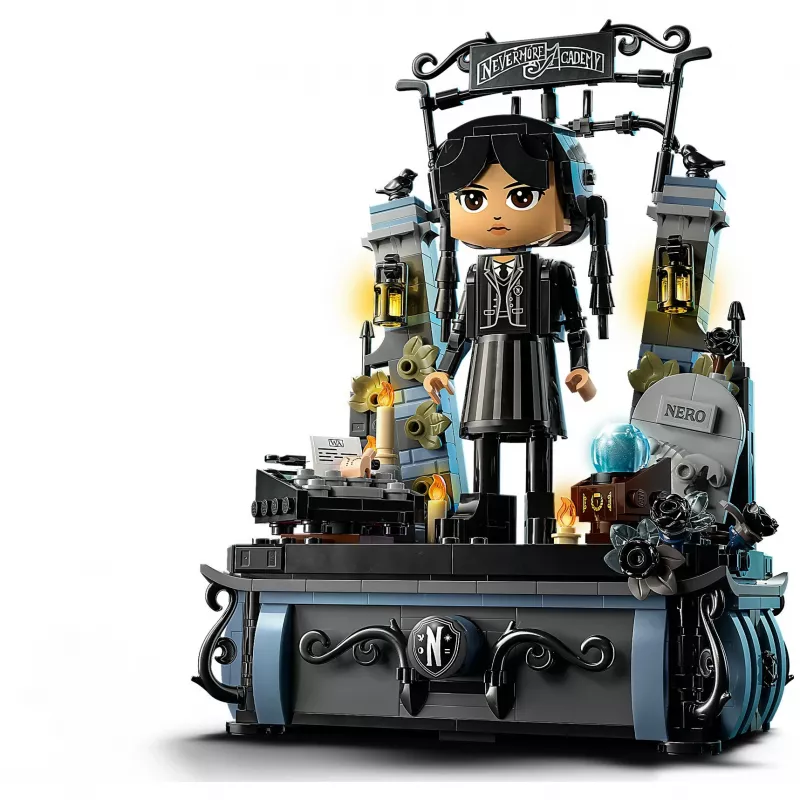 LEGO WEDNESDAY 76780 Wednesday Addams Figur