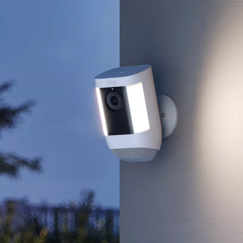 Amazon Ring Spotlight Cam Pro Battery, Weiß