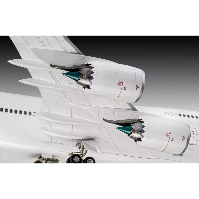 Flugzeug Revell Boeing 747-8 Lufthansa New Livery