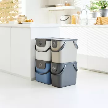 Rotho Albula 25 L rechteckiger Aufbewahrungs-/Abfallbehälter, cappuccino, Technopolymer, 25 L, 400×235×340 mm