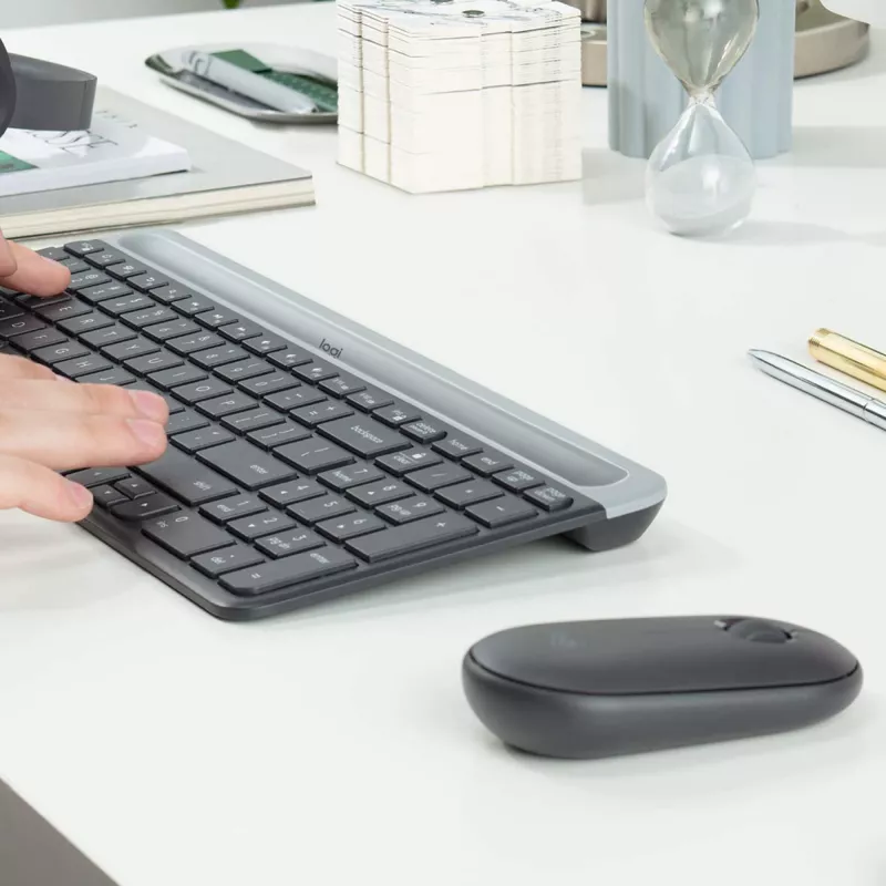 Tastatur-Maus-Set Logitech MK470 schlank Combo