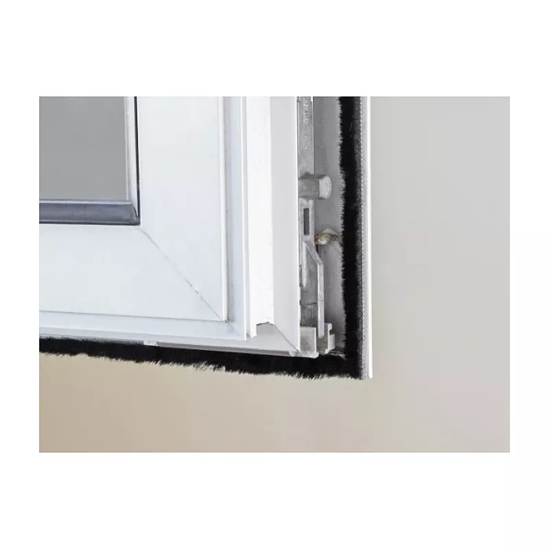 DeLOCK Bürstenleiste selbstklebend 5 mm Länge 5 m schwarz