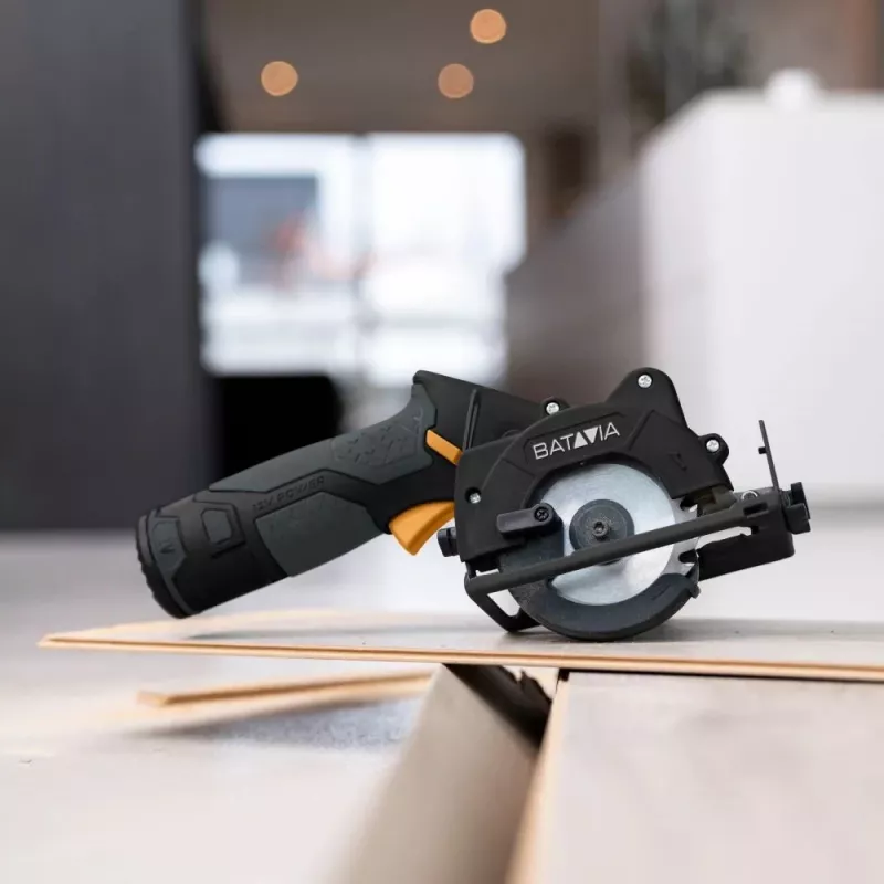 Batavia B.V. | 12V Akku-Handkreissäge 85 mm - Fixxpack 2.0 Set (inkl. 2,0 Ah Akku & USB-C-Ladekabel)