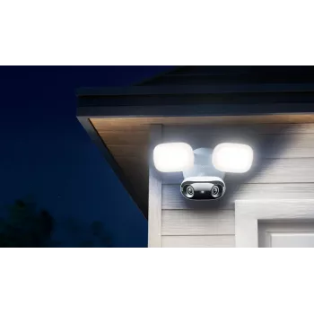 Outdoor-Flutlichtkamera Reolink Floodlight Series F751W – 8 MP, F2.8mm/F1.6 Objektiv, IP66, Micro SD bis zu 512 GB