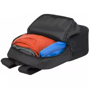 NB BACKPACK REGENT 17.3/8069 Schwarz RIVACASE
