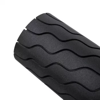 Therabody Rollenmassagegerät Theragun Roller Universal Schwarz — 5 Geschwindigkeiten, vibrierend, 1,5 kg, 12 V, 180 min Batterie