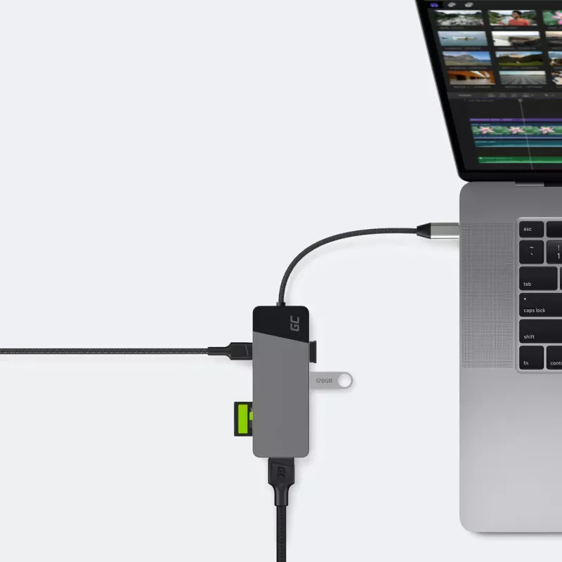 USB‑Typ‑C‑Hub Grün Cell HUBGC01 — 7 Anschlüsse: 3×USB‑A 3.2 Gen 1, 1×USB‑C 3.2 Gen 1, HDMI, microSD+SD-Kartenleser — Silber