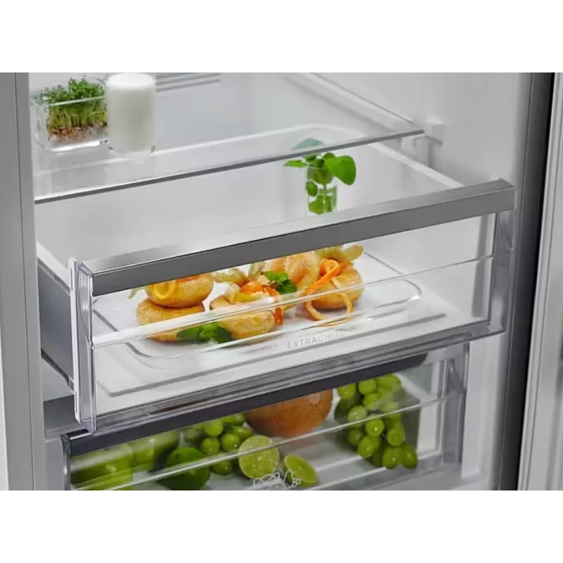 Kühl-Gefrierkombination ELECTROLUX LNT7ME36G2