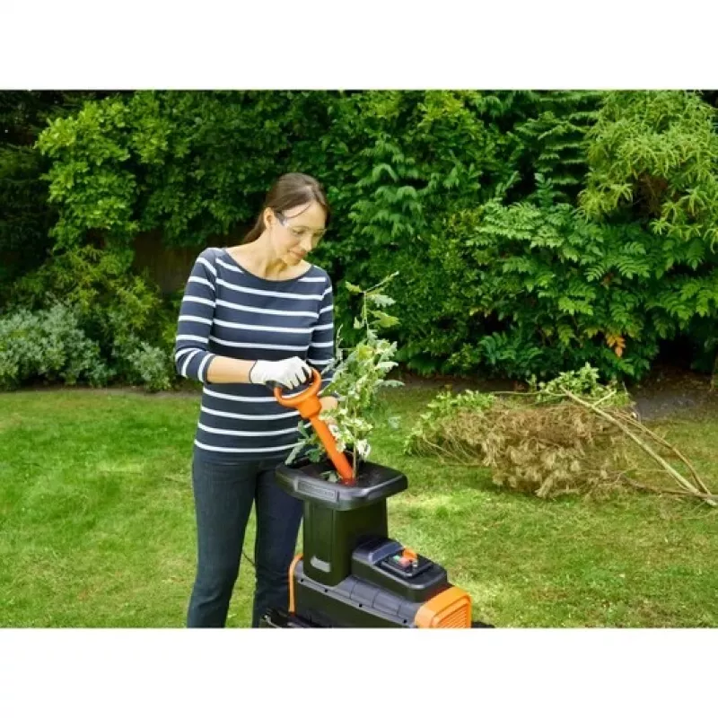 Schwarz & Decker BEGAS5800-QS Gartenhäcksler 2800 W 45 L