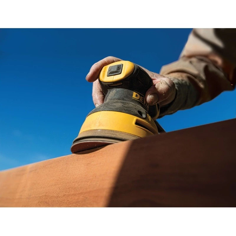 Exzenterschleifer DeWalt DWE6423-QS, 280 W, 8.000–12.000 OPM, 2,6 mm Schleifhub, 1,28 kg