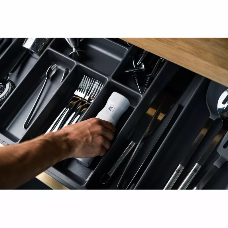 Vakuumiergerät ZWILLING FRESH & SAVE Weiß Pumpe, Akku 3,7 V, Micro-USB-Ladeanschluss, 190×50×50 mm, 330 g