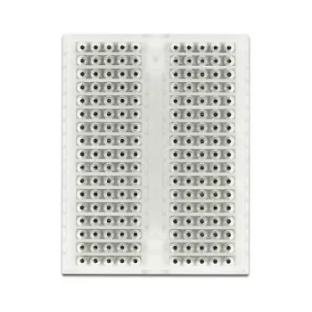 Breadboard DELOCK 18323 — transparentes Kunststoff, 36×46×10 mm