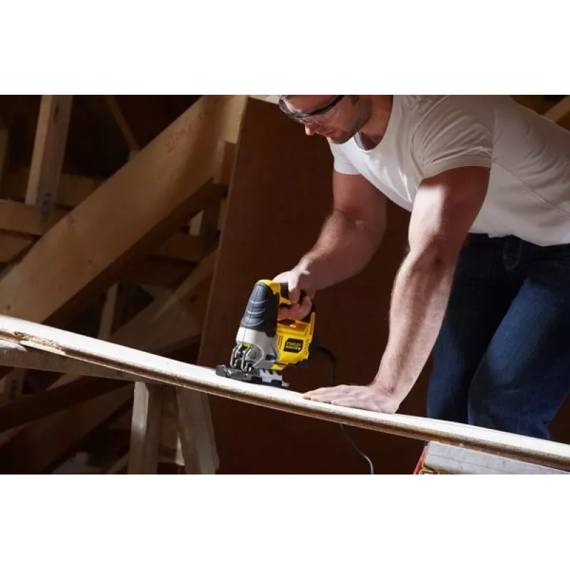 Stichsäge STANLEY FME340K — 710 W, 3000 H/min, Schnitttiefe Holz 85 mm, Stahl 10 mm, Bügelgriff, Gehrungseinstellung