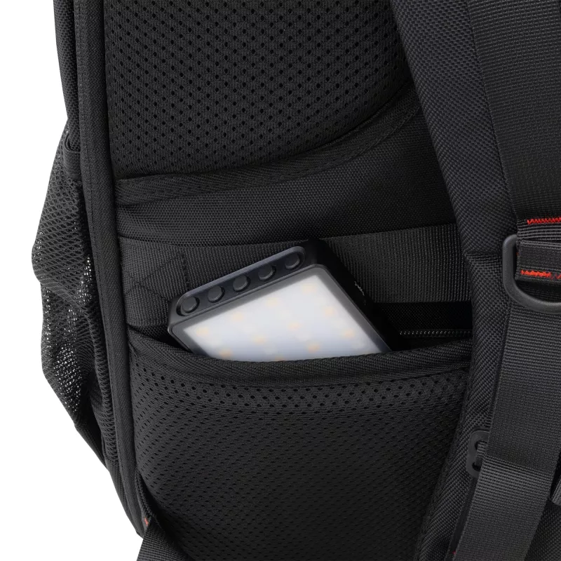 Rucksack White Shark VOYAGER GBP-012 — schwarz, strapazierfähiges wasserabweisendes Design
