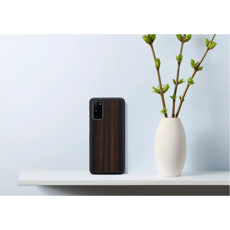 Smartphone-Hülle Man and Wood Galaxy S20 Ebony Schwarz — Schutzcover für Samsung Galaxy S20