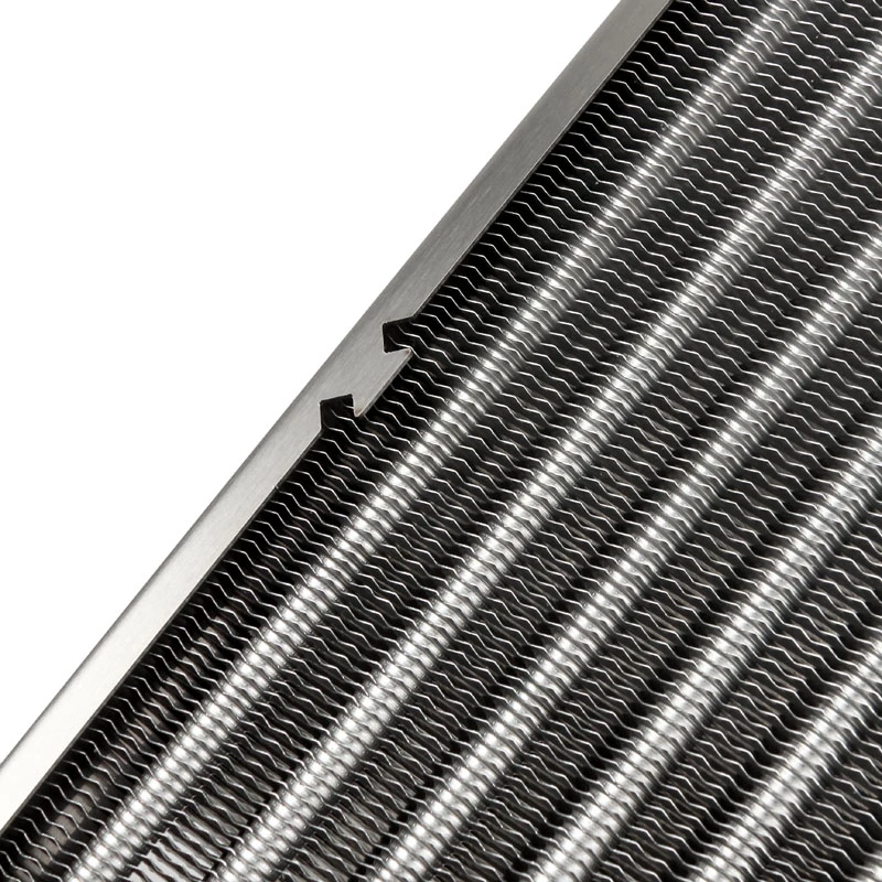 Radiatorblock Aqua-Computer 33706 — Aluminium/Kupfer/Edelstahl, 320×140×73 mm, grau/silber
