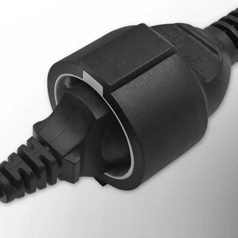 Netzadapter QOLTEC 53906 IEC 320 C14 auf SCHUKO 16A 250V