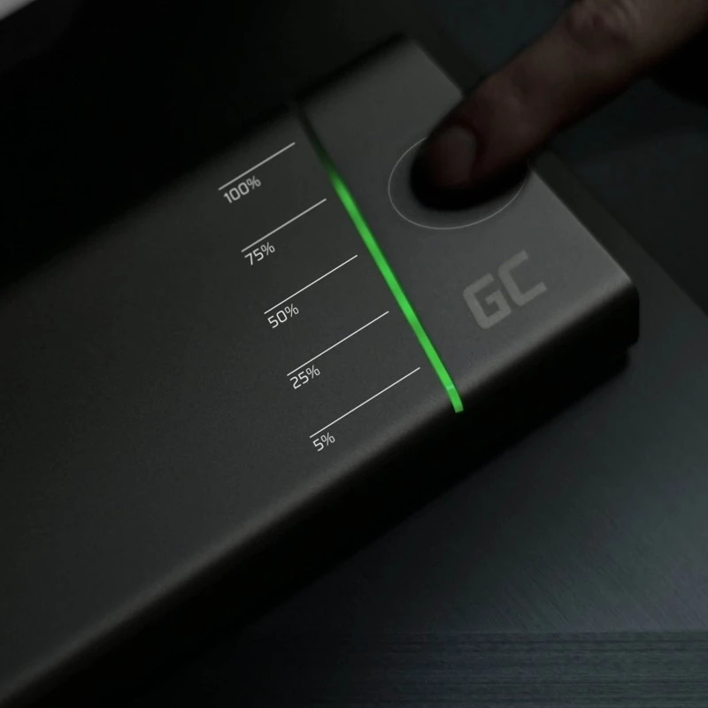 Tragbare Powerbank Grün Cell PowerPlay Ultra 26800 mAh, 128W Ausgang, Quick Charge 3.0, 2x USB‑C, 2x USB‑A, graphit