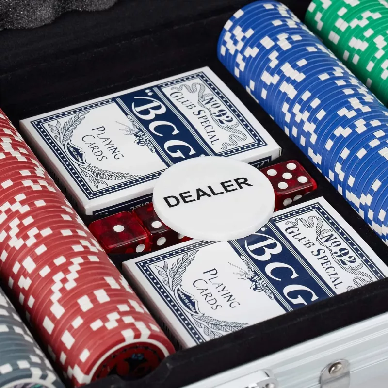 Extralink Set DO Pokera Premium 300 Chips 2 Decks und Würfeletui