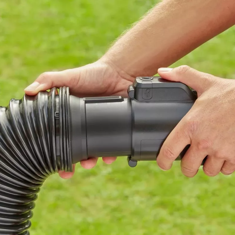 Black & Decker BEBLV300-QS Laubbläser