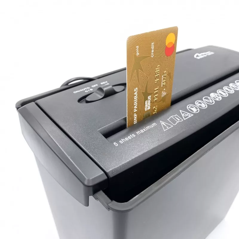 AKTENVERNICHTER - Dokumentenvernichter. Schneidet Papier, Folie, CD/DVD-Discs, Kreditkarten. (MT215)