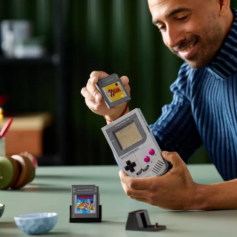 LEGO Retro-Design-Bausatz Game Boy 72046 – detailliertes Modellnachbildung, Ausstellungsständer