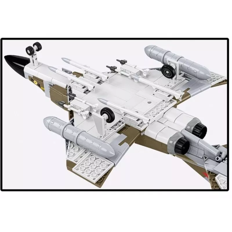 Cobi Blocks F-4M Phantom II Militärflugzeug-Modell, 728-teiliges Konstruktionsset