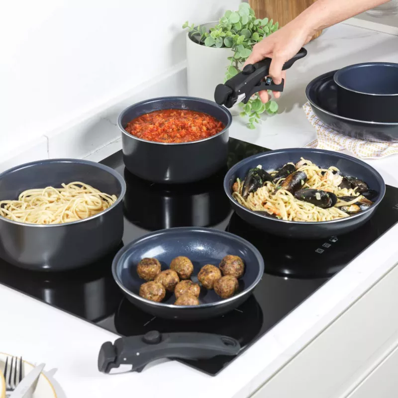 Kochtopf-Set Russell Hobbs RH03321EU7 — 8-teilig, antihaftbeschichtet, spülmaschinengeeignet