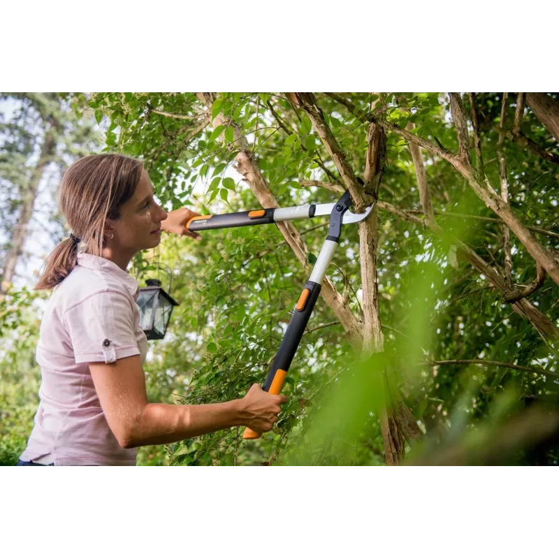 Fiskars SmartFit Teleskop-Astschere 915 mm L86 schwarz orange (1013564)