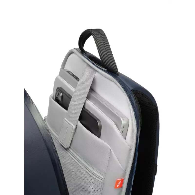 XD Design ANTI-THEFT Rucksack Bobby Edge Navy P/N: P706.2505