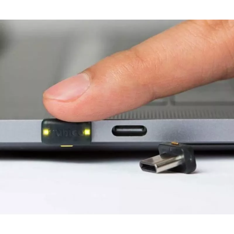YubiKey Yubico 5C Nano FIPS Sicherheitsschlüssel 2048-Bit-RSA