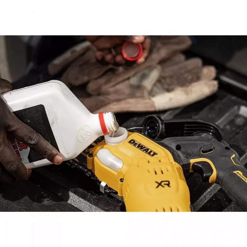 Heckenschere DeWALT DCMPS520N-XJ, 20 cm Schwert, 8,5 m/s Kettengeschwindigkeit, 18 V Li‑Ion, 0,55 L Öltank, 2,1 kg